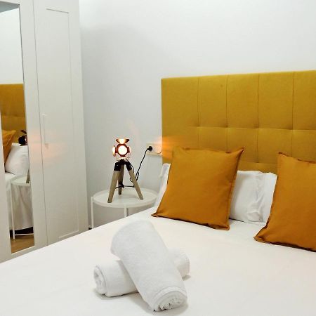 Casa Aurea-Apartamento Zona Antigua,Parking Y Wifi By Delabra Apartments اوفيدو المظهر الخارجي الصورة