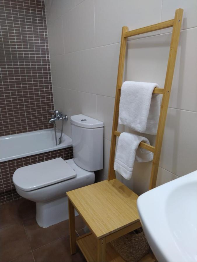 Casa Aurea-Apartamento Zona Antigua,Parking Y Wifi By Delabra Apartments اوفيدو المظهر الخارجي الصورة