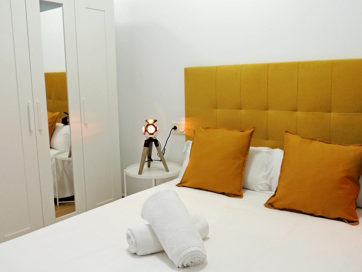 Casa Aurea-Apartamento Zona Antigua,Parking Y Wifi By Delabra Apartments اوفيدو المظهر الخارجي الصورة