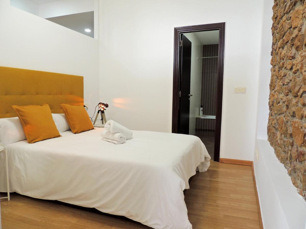 Casa Aurea-Apartamento Zona Antigua,Parking Y Wifi By Delabra Apartments اوفيدو المظهر الخارجي الصورة